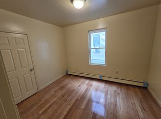 79 Ellington St FLOOR 2, Dorchester, MA 02121