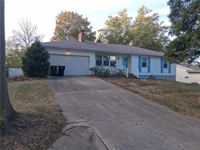 10004 Tracy Ave, Kansas City, MO, 64131