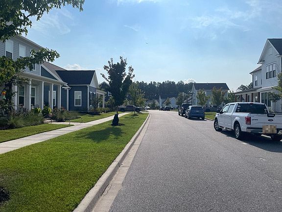 4th image of 432 Ripple Park Dr