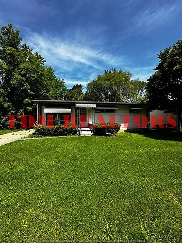 3737 Lynn St Photo 1