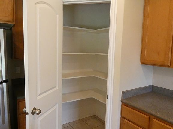 3rd image of 2828 W Shady Bend Ln