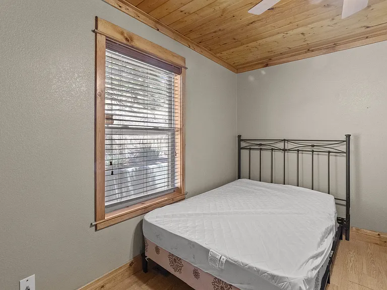 307 Heath Dr #1 — Photo 54