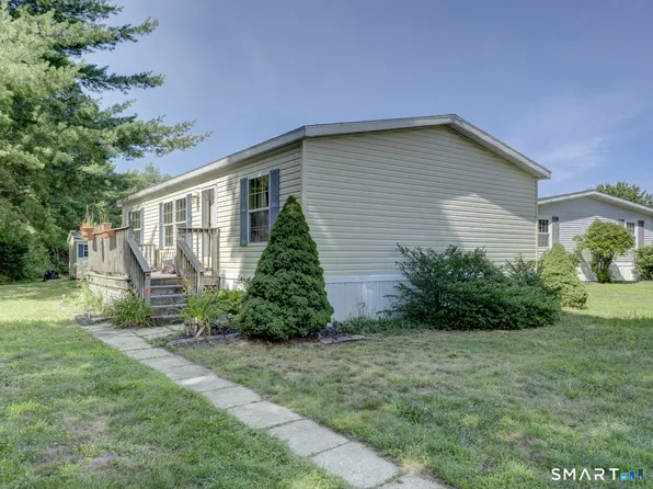 37 Pond Way, Windham, CT 06256