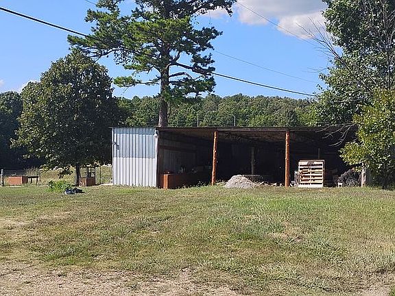 4th image of 1794 Highway 125 N