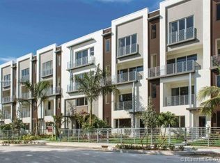 1045 NE 18th Ave #201, Fort Lauderdale, FL 33304