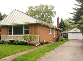 1025 Oakwood Ave, Des Plaines, IL