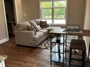 232 Charlotte Ave, Waynesboro, VA 22980