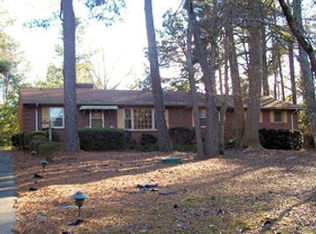 79 S Lakeshore Dr, Pinehurst, NC 28327