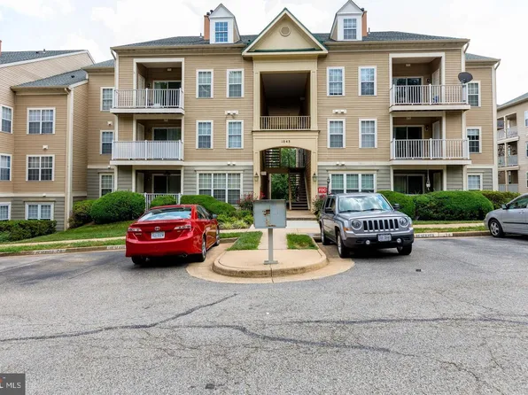 1043 Gardenview Loop APT 203, Woodbridge, VA 22191