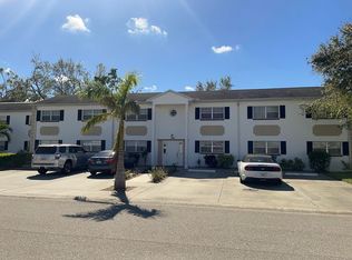 1518 Edgewater Cir, Fort Myers, FL 33919