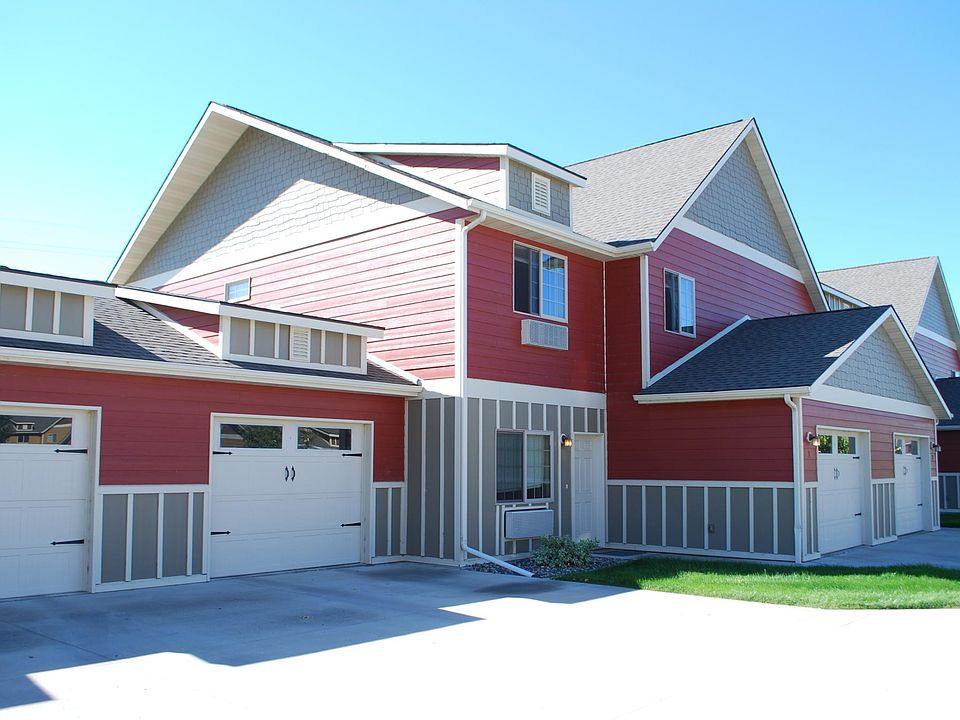 1st image of 740 Oberdorf Dr #4