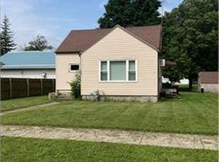 205 N 2nd Ave E, Truman, MN 56088