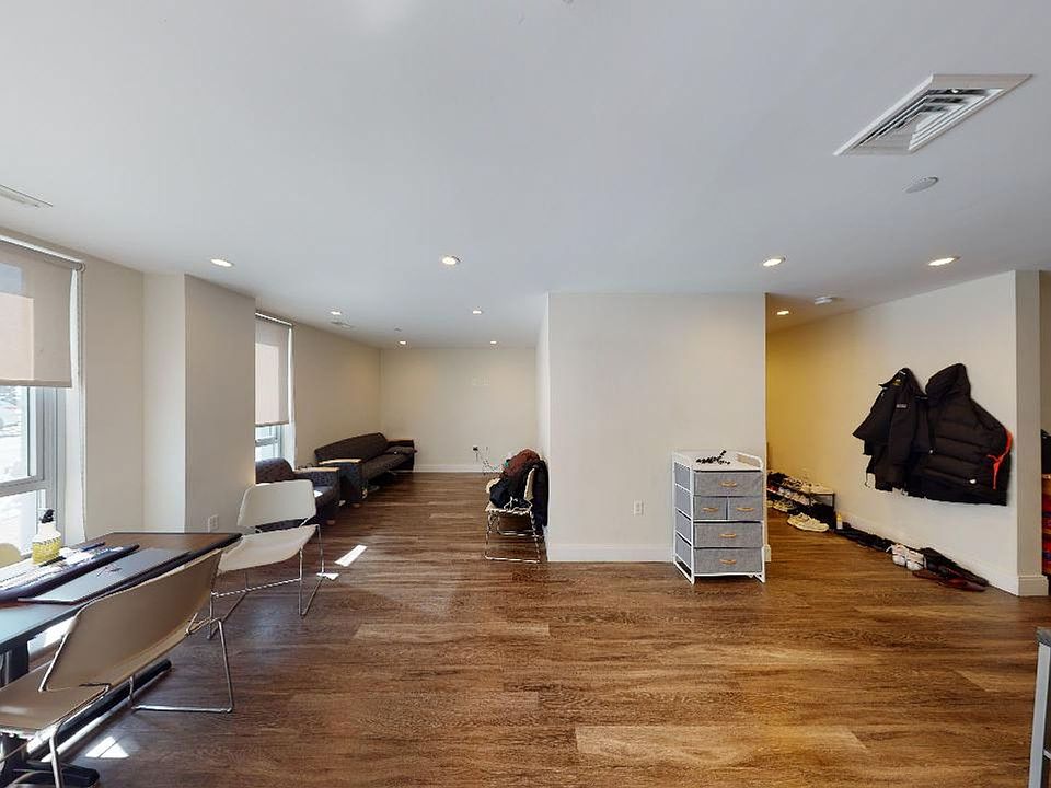 1st image of 1065 Tremont St #103