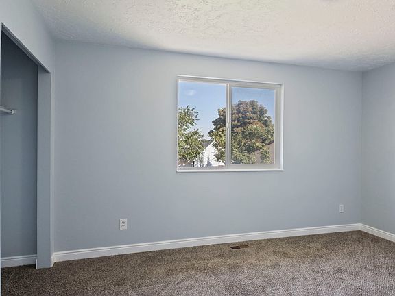 4th image of 5546 W Westslope Dr
