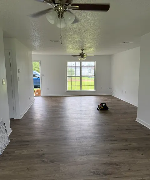 420 Box Rd — Photo 3