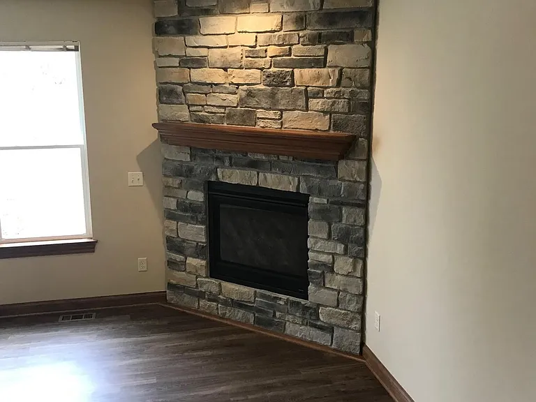 917 Fleetfoot Dr — Photo 18