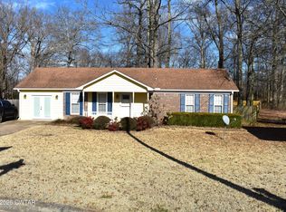 54 Roxy Cv, Jackson, TN 38301