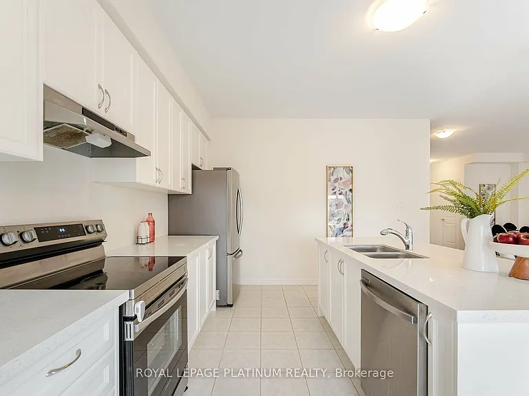74 Macklin St — Photo 14