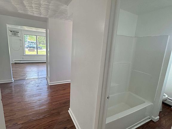 3rd image of 726 Central Ave #A