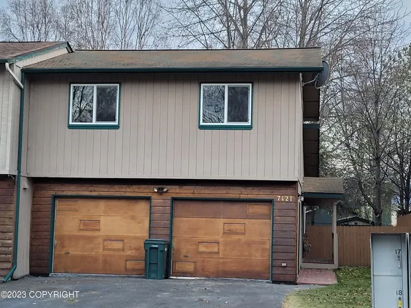 7421 Clairborne Cir, Anchorage, AK 99502