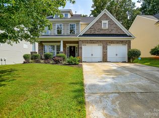 1818 Yaupon Rd, Charlotte, NC 28215