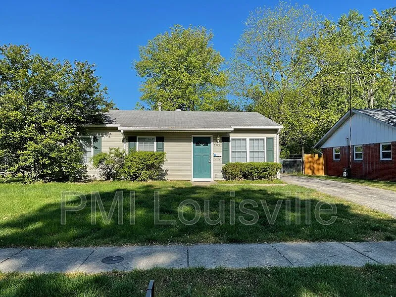 4200 Leo Ln