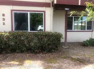 832 Hanover St APT 3, Santa Cruz, CA 95062