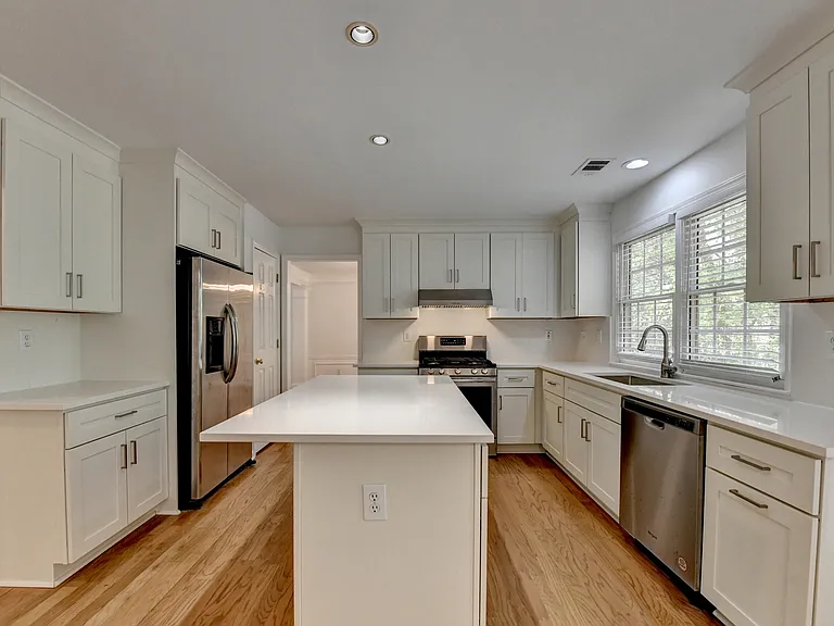 6535 Ganton Dr — Photo 14