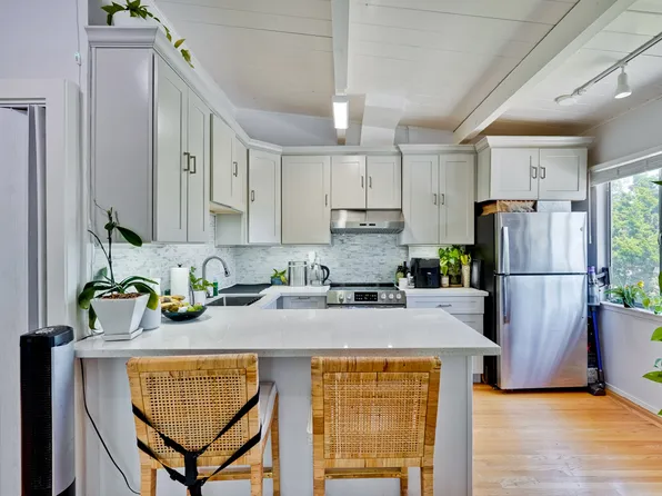 153 Colorado Ave #153, Palo Alto, CA 94301