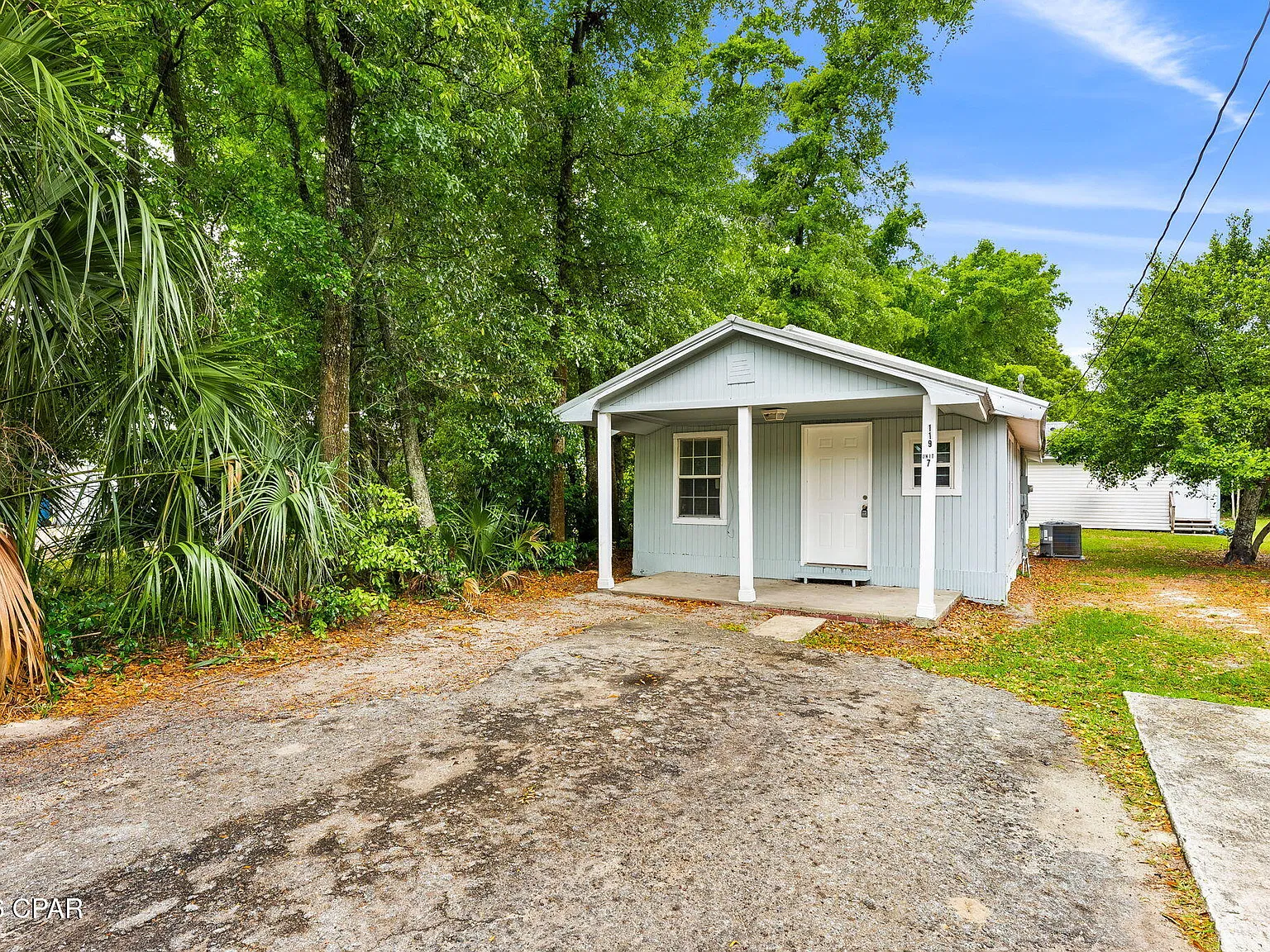 3 bed, 900 sqft, $1,000 — Photo 3