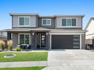 4738 White Dr, Richland, WA 99352
