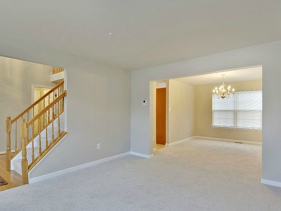 New Carpet & Fresh Paint Throughout