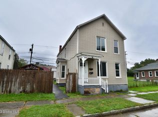 901 5th Ave, Troy, NY 12182