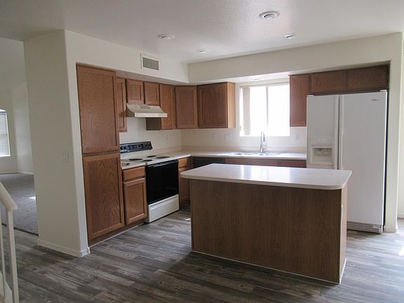 5th image of 1229 E Sierra Madre Ave