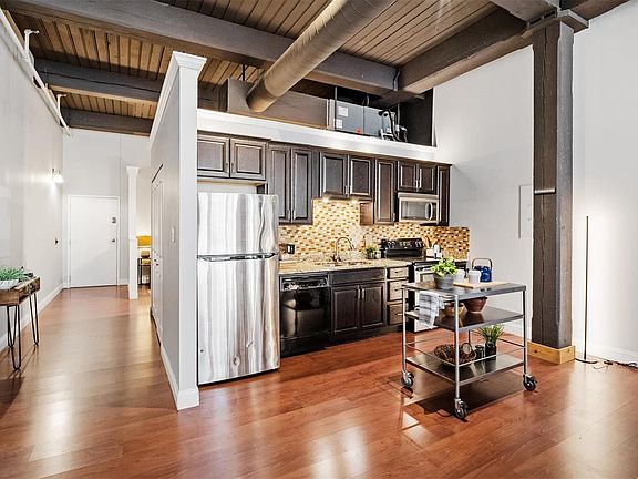3rd image of 507 N 13th St APT 607