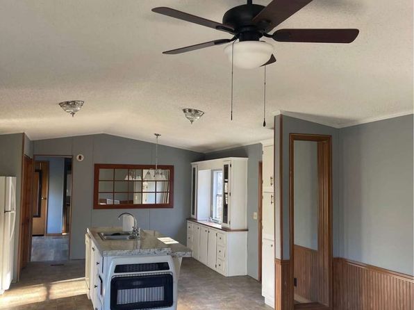 1430 Highway 30 E