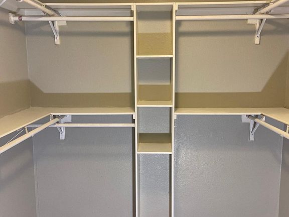 5th image of 1803 W Gramercy Pl APT 1D