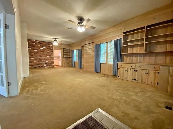 4th image of 1011 E 15th Ave