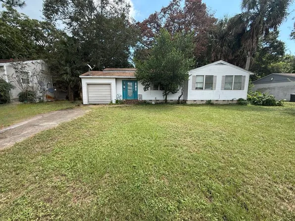 215 Highway Ave, Fort Walton Beach, FL 32547