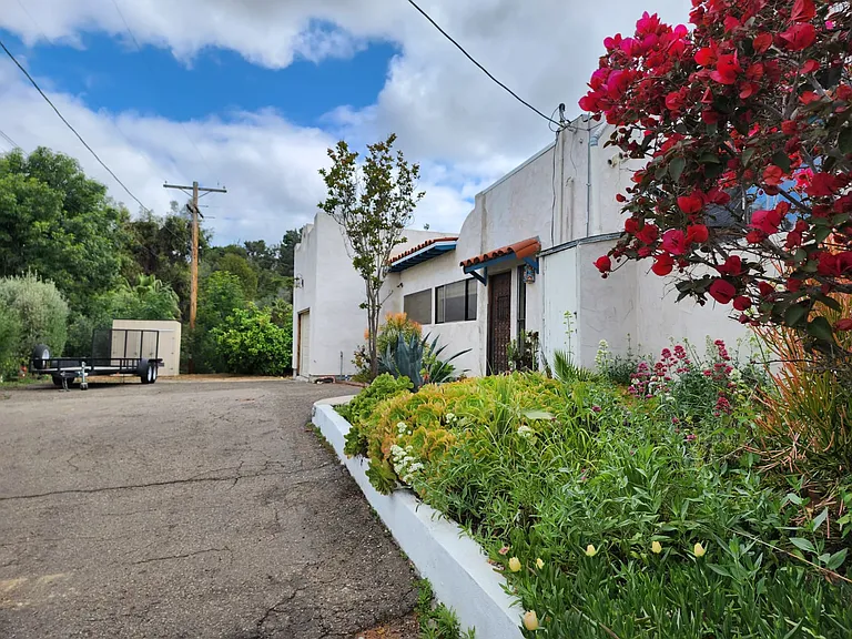 9220 Tropico Dr — Photo 20