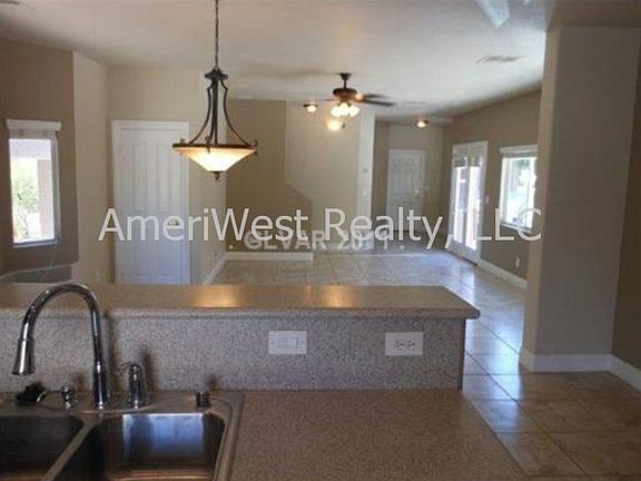4th image of 8372 Winterchase Pl