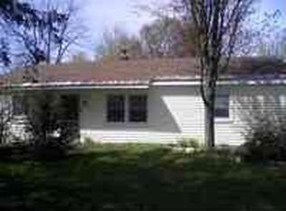 423 Lake Rd, Star Lake, NY 13690