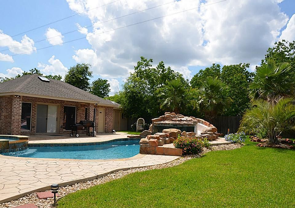 1st image of 11302 N Country Club Green Dr