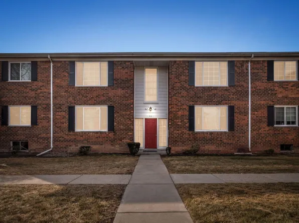 25331 Shiawassee Cir APT 206, Southfield, MI 48033