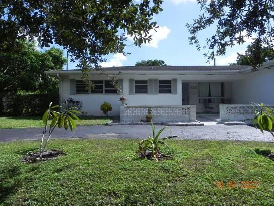 1st image of 819 N Highland Dr #0