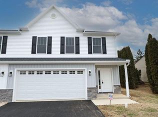 1518 1/2 Shirley Ave, Carlisle, PA 17013