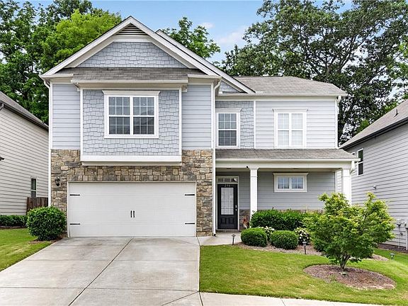2nd image of 236 Orchard Trl