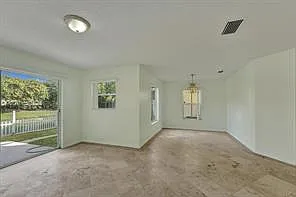 3 bed, 2.0 bath, $3,200 — Photo 4