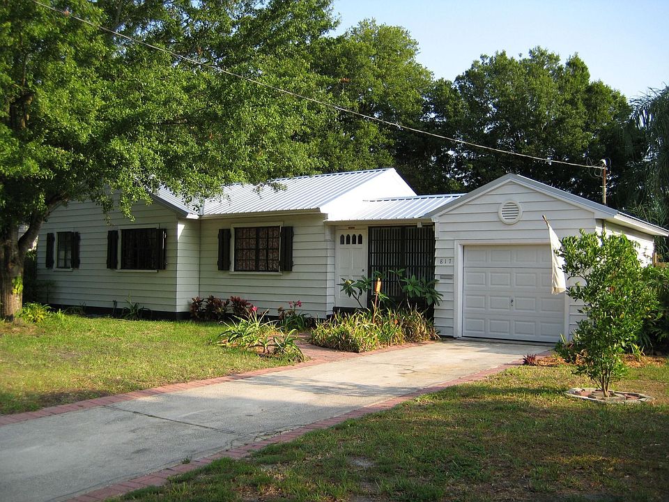 2nd image of 817 W Indiana Ave