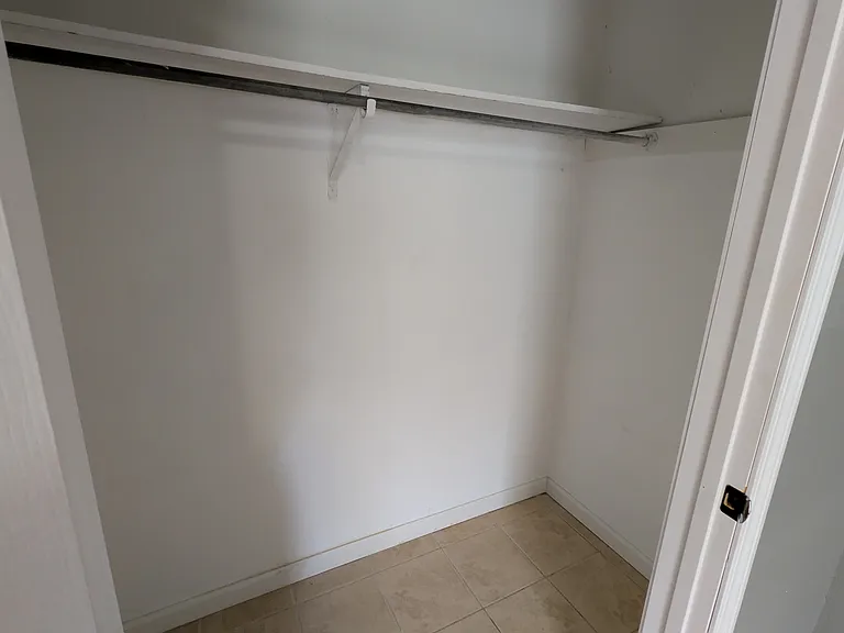 1007 Winton Ave #B — Photo 9